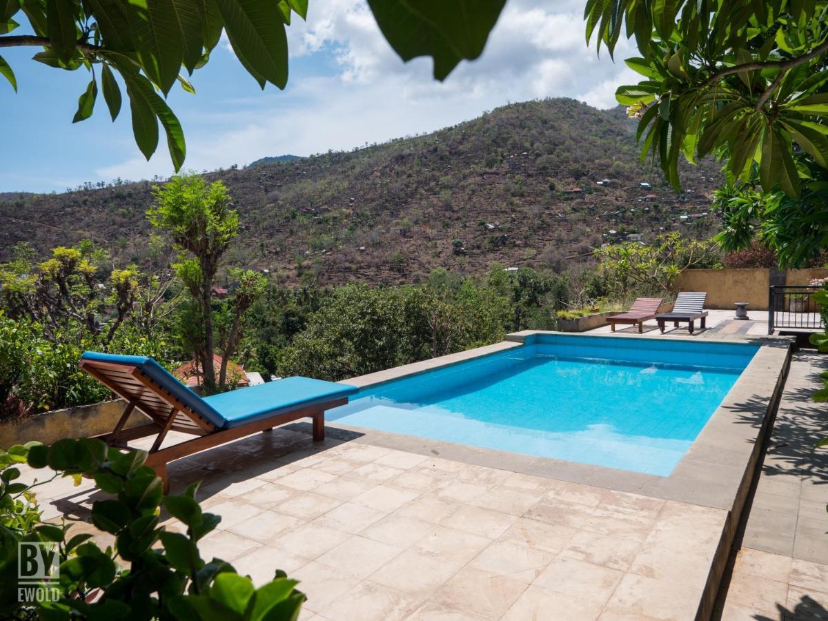 Anugerah Villas Амед Екстер'єр фото